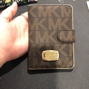Michael Kors Passport holder. New without tags